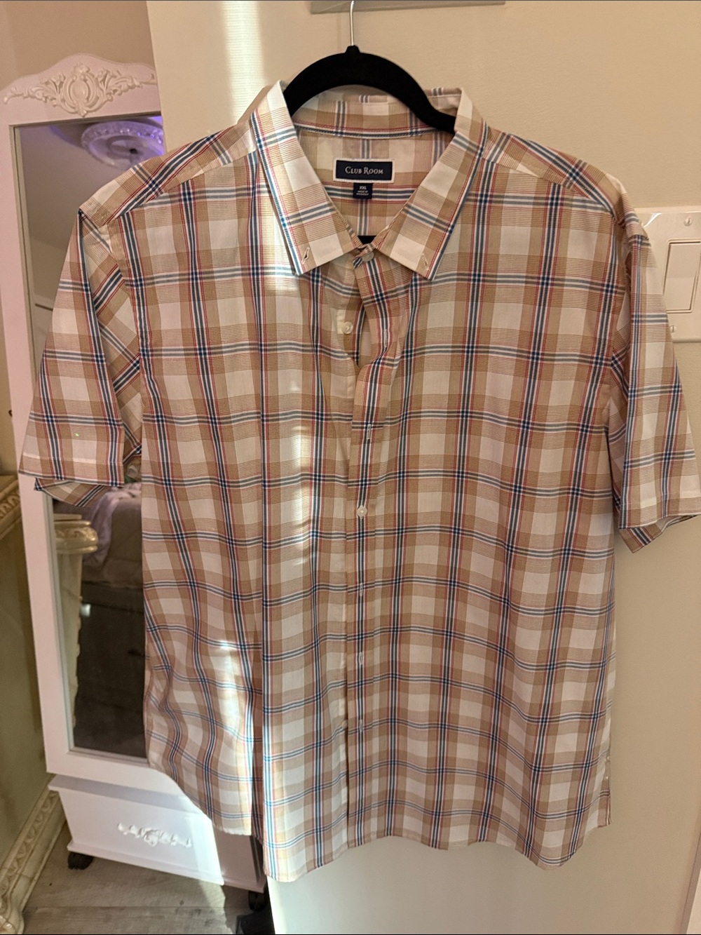 Club Room Tan and Blue Plaid Short-Sleeve Button-Down Shirt
